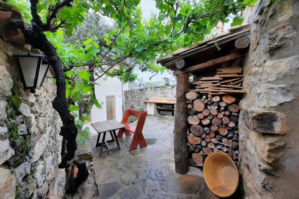 Ca Joan A Villores, Els Ports Εξωτερικό φωτογραφία